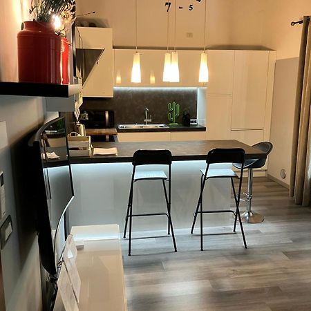 Benvenuti In Casa Peluca! Daire Mestre Dış mekan fotoğraf