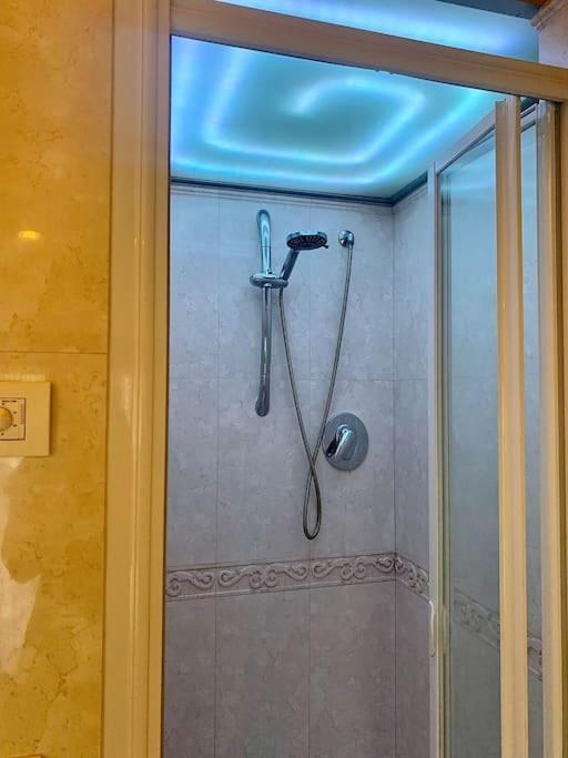 Benvenuti In Casa Peluca! Daire Mestre Dış mekan fotoğraf