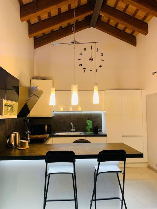 Benvenuti In Casa Peluca! Daire Mestre Dış mekan fotoğraf